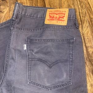Men’s Levi 514 Straight Fit jeans